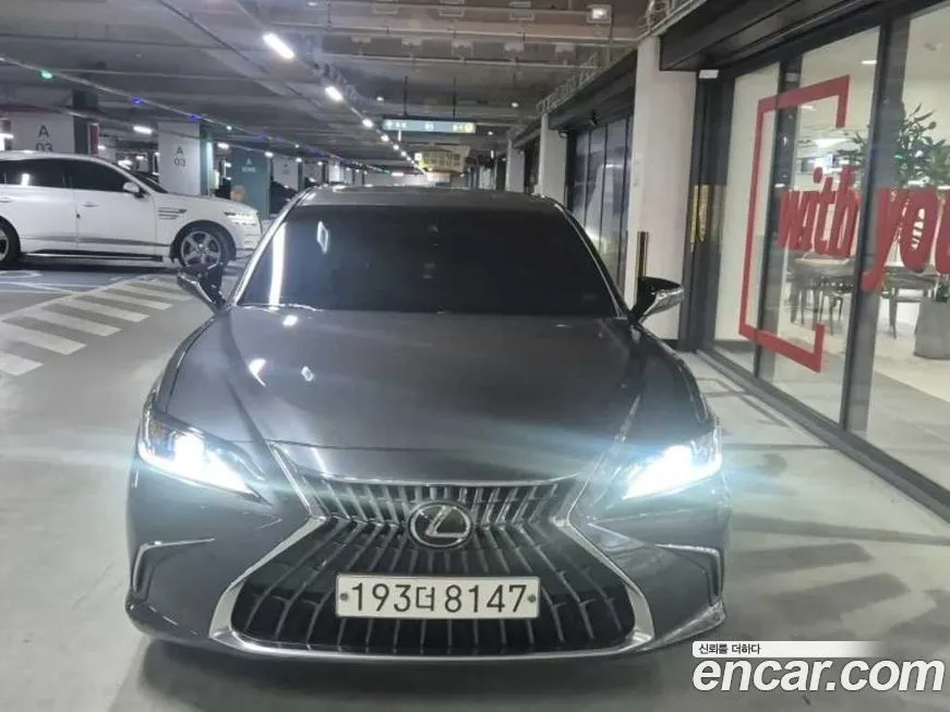 Lexus ES 2023 из KR, фото 2