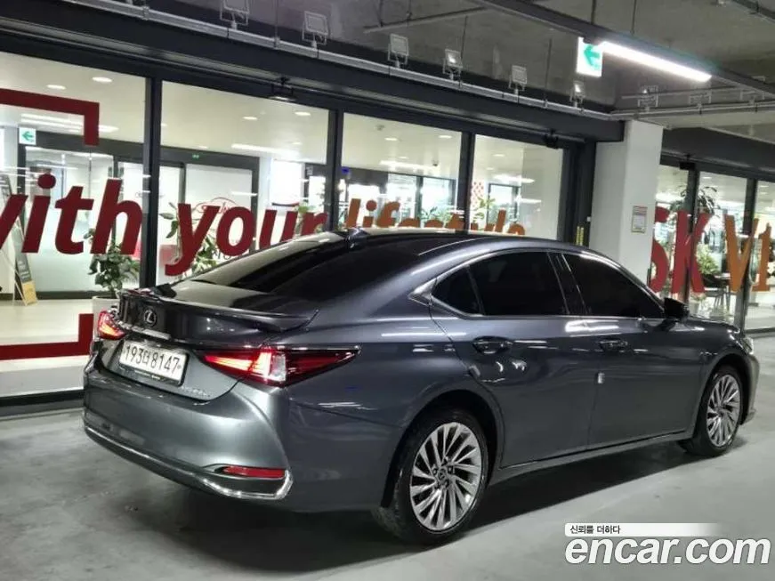 Lexus ES 2023 из KR, фото 4