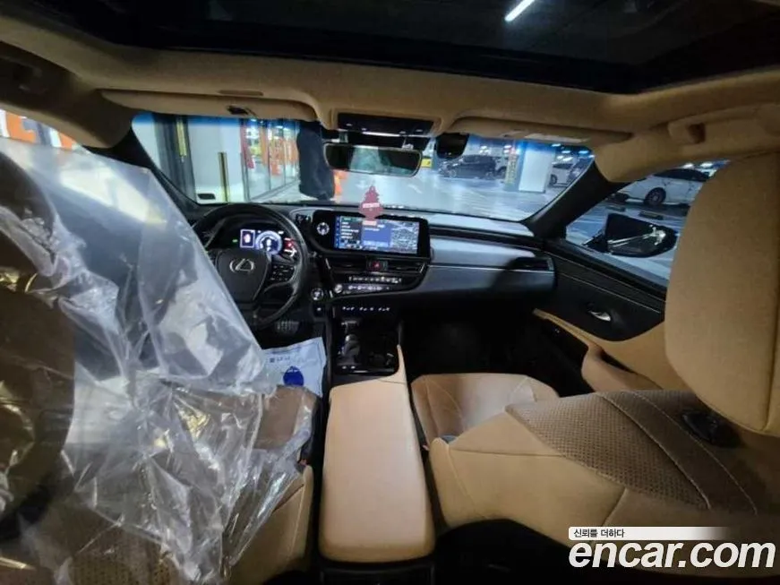 Lexus ES 2023 из KR, фото 9