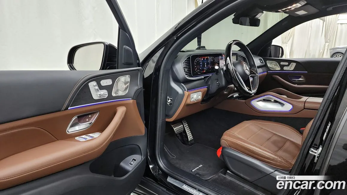 Mercedes-Benz GLS-Class — фото 10