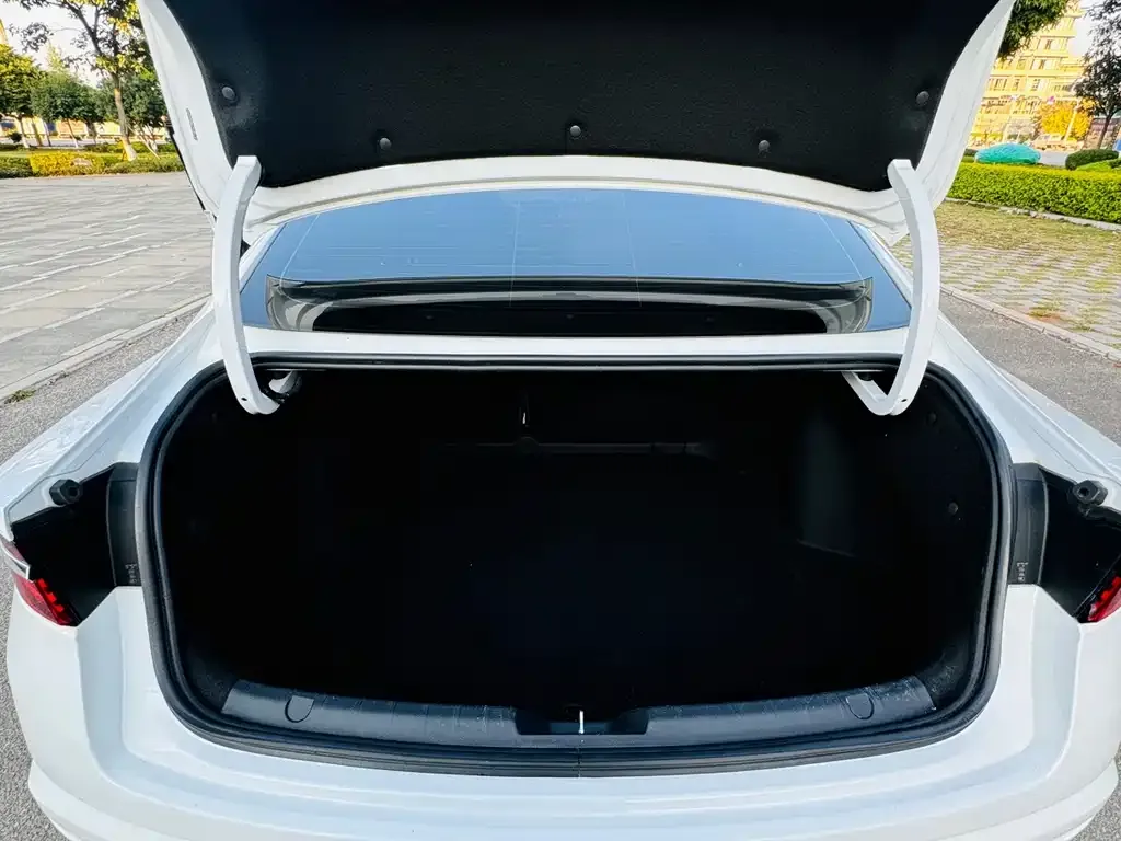 Geely Xingrui 2022 из CN, фото 9