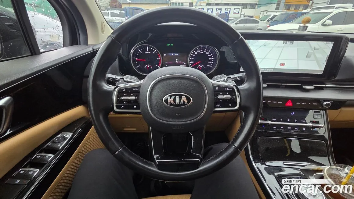 Kia Carnival — фото 9