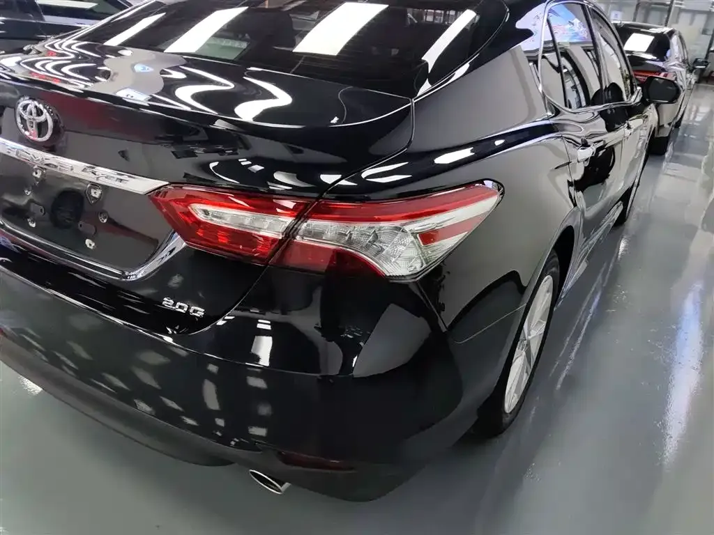 Toyota Camry 2023 из CN, фото 8