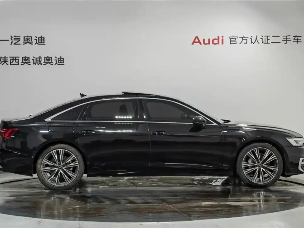 Audi A6L 2023 из CN, фото 3
