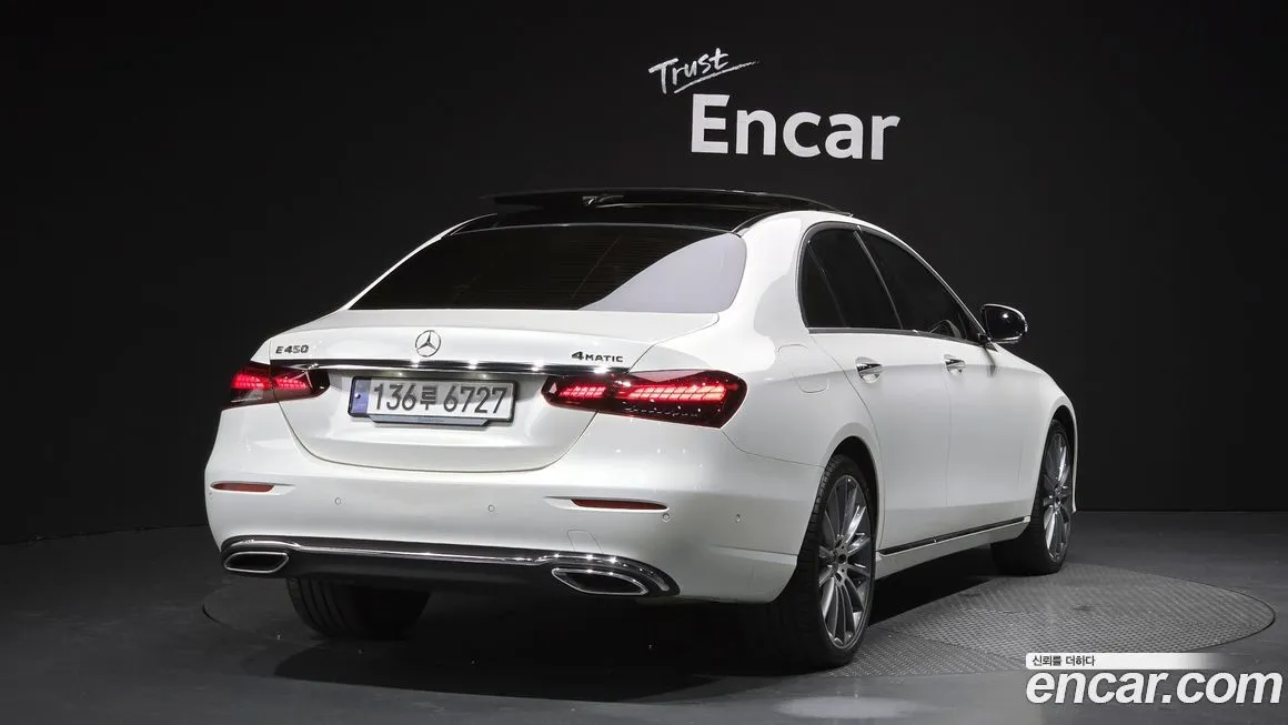 Mercedes-Benz E-Class 2023 из KR, фото 2