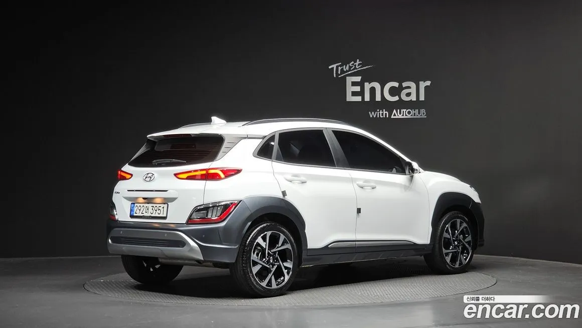 Hyundai Kona — фото 2