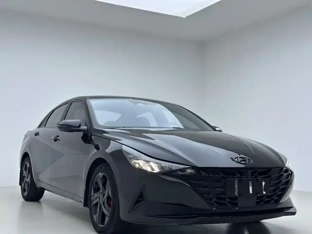 Hyundai Elantra 2023 из CN, фото 3