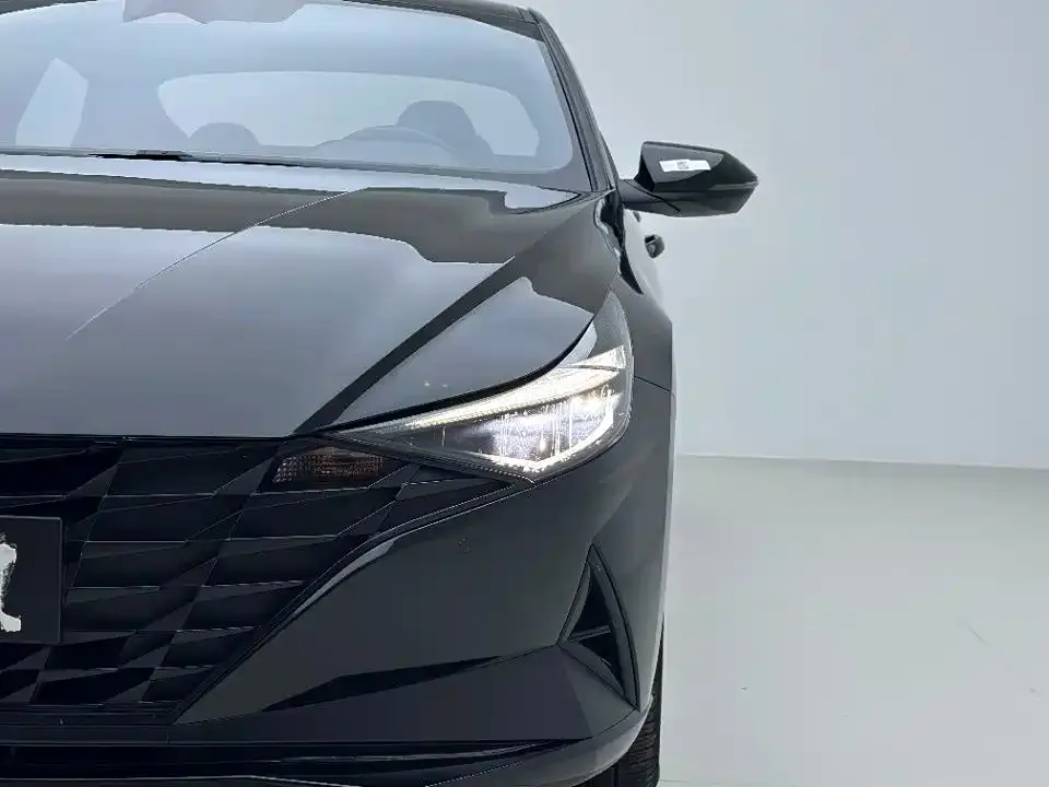 Hyundai Elantra 2023 из CN, фото 4