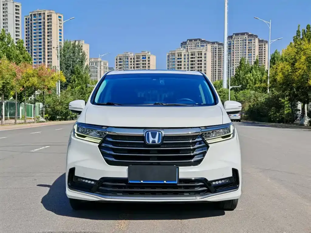 Honda Odyssey 2023 из CN, фото 2
