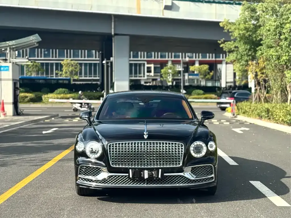 Bentley Flying Spur 2021 из CN, фото 1