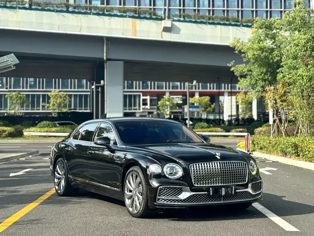 Bentley Flying Spur 2021 из CN, фото 3