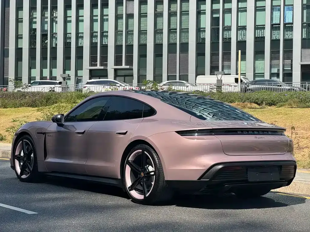 Porsche Taycan 2023 из CN, фото 4