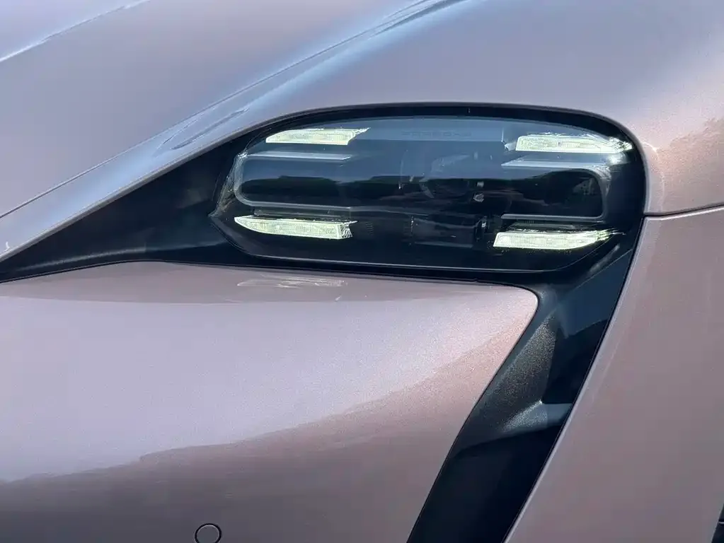 Porsche Taycan 2023 из CN, фото 8