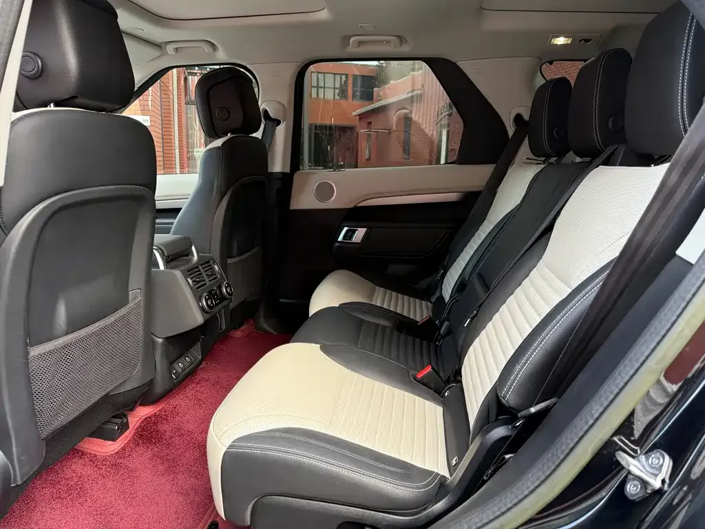 Land Rover Discovery 2023 из CN, фото 9