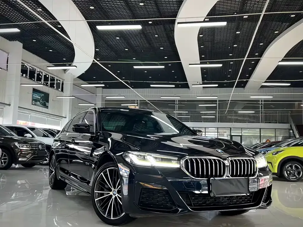 BMW 5 Series — фото 2