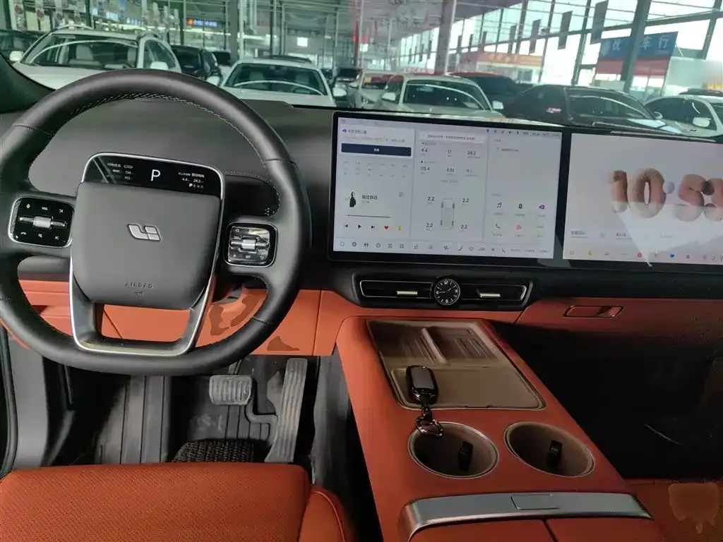 Li Auto L8 2023 из CN, фото 10