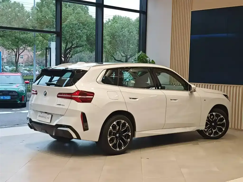 BMW X3 2025 из CN, фото 2