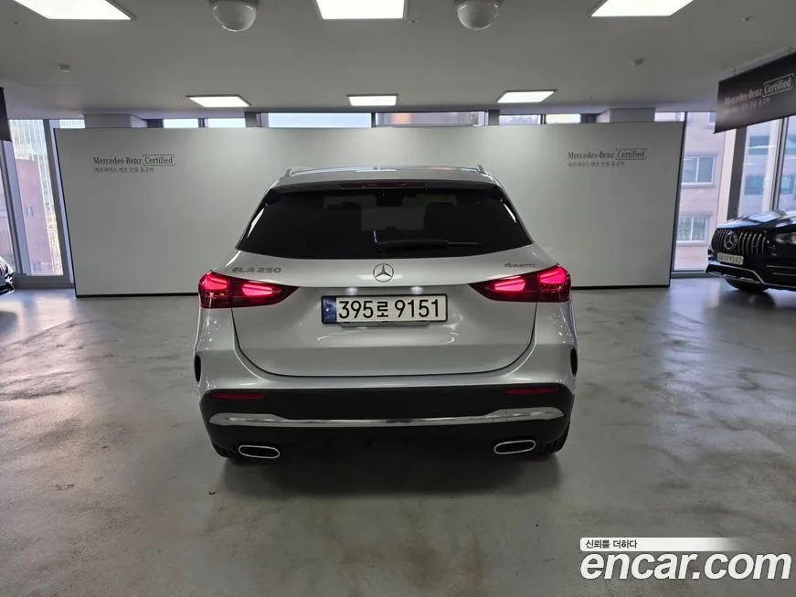 Mercedes-Benz GLA-Class — фото 4