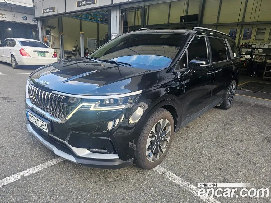 Kia Carnival 2023 из KR, фото 2