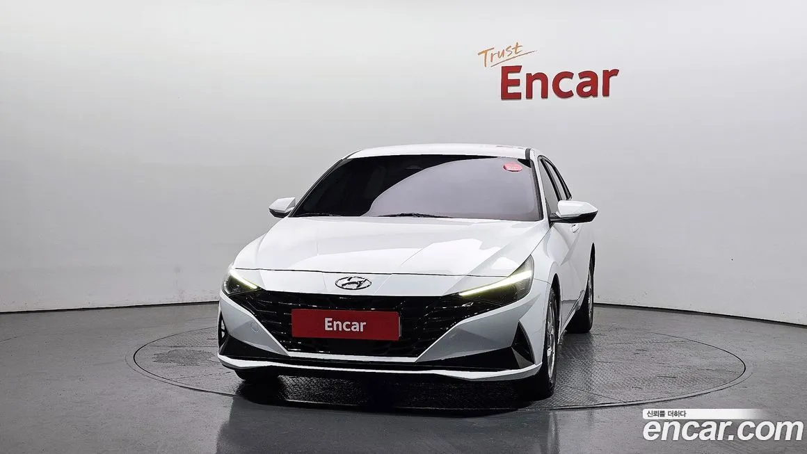 Hyundai AVANTE — фото 3