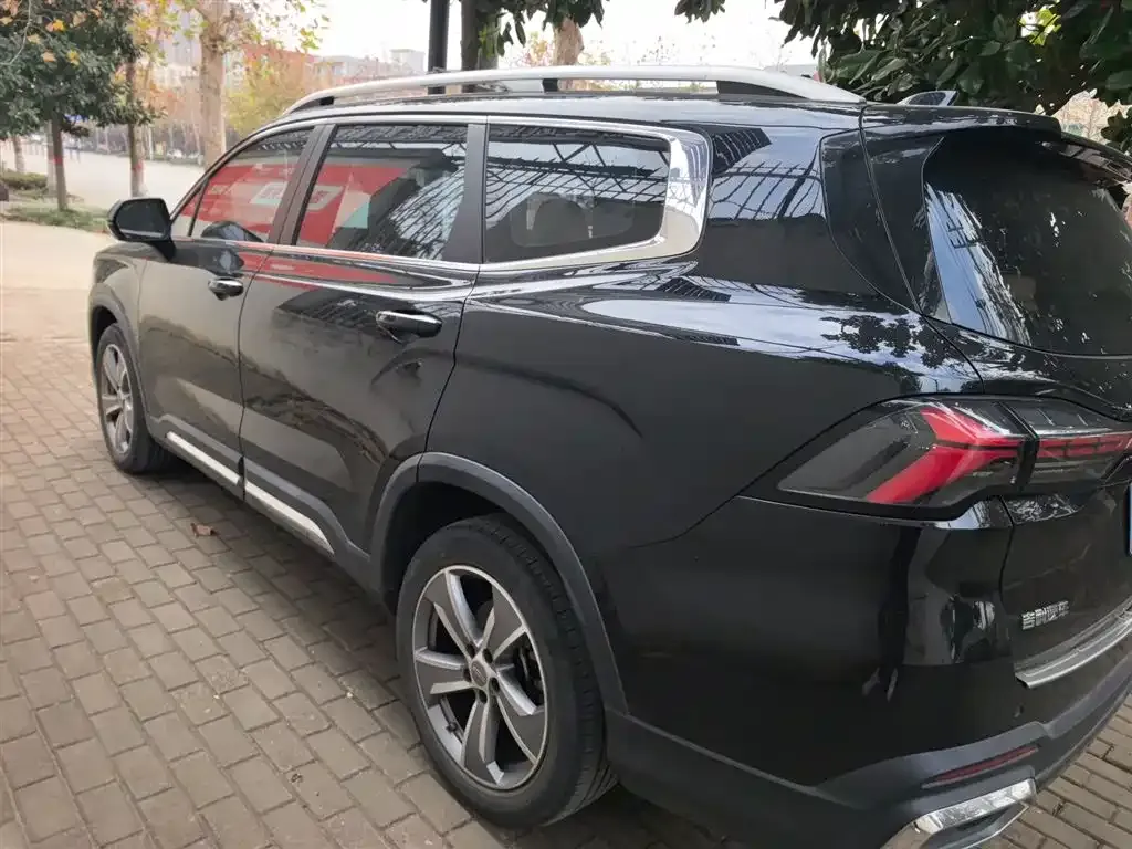 Geely Haoyue L 2023 из CN, фото 5