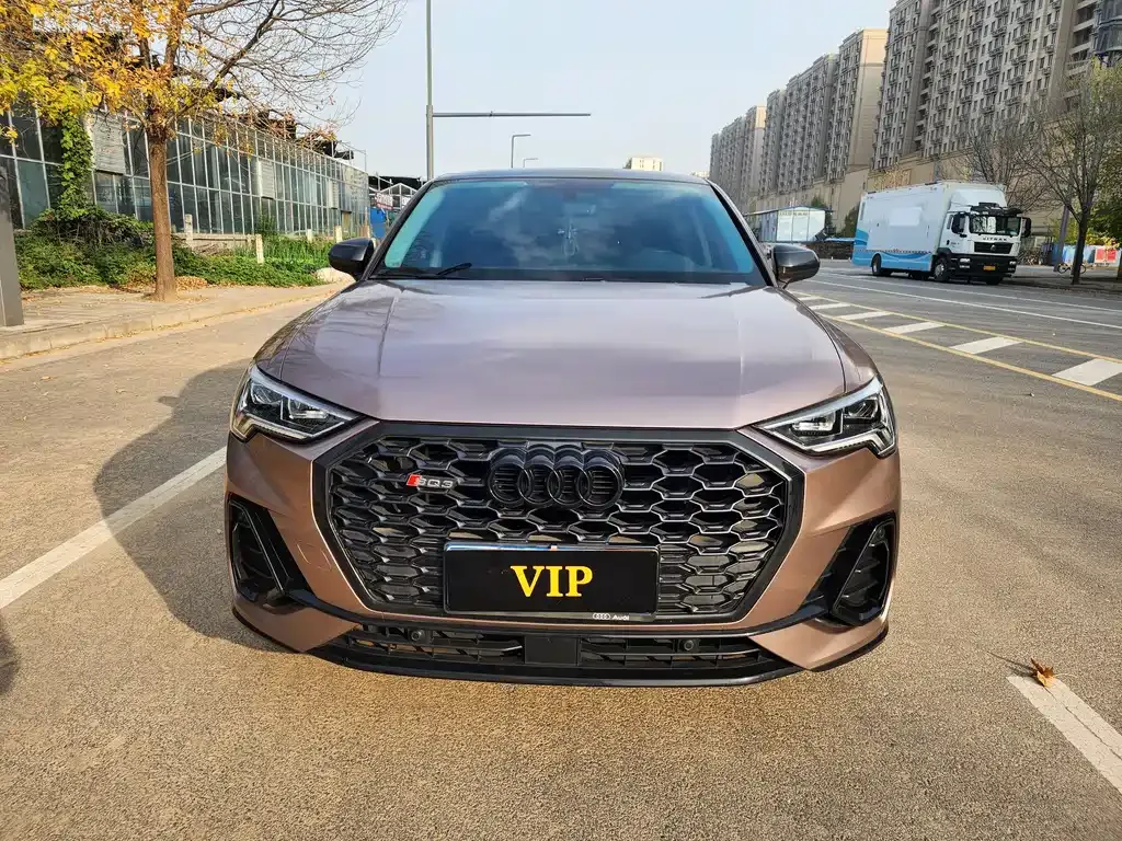 Audi Q3 Sportback — фото 2