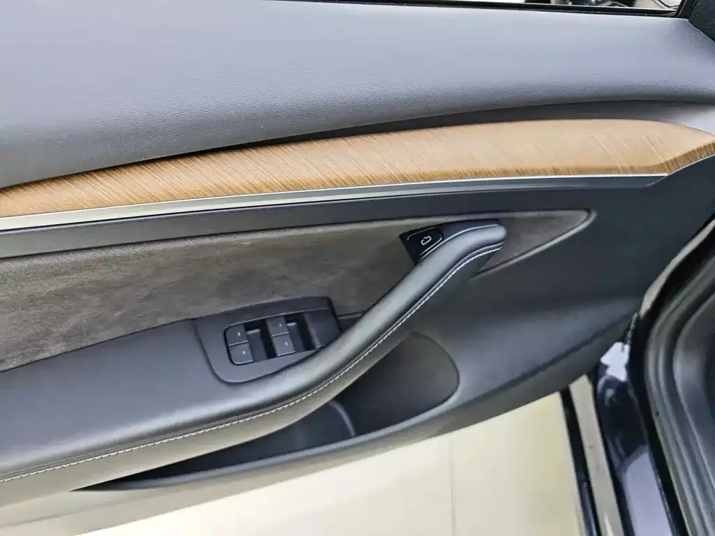 Tesla Model 3 2021 из CN, фото 8