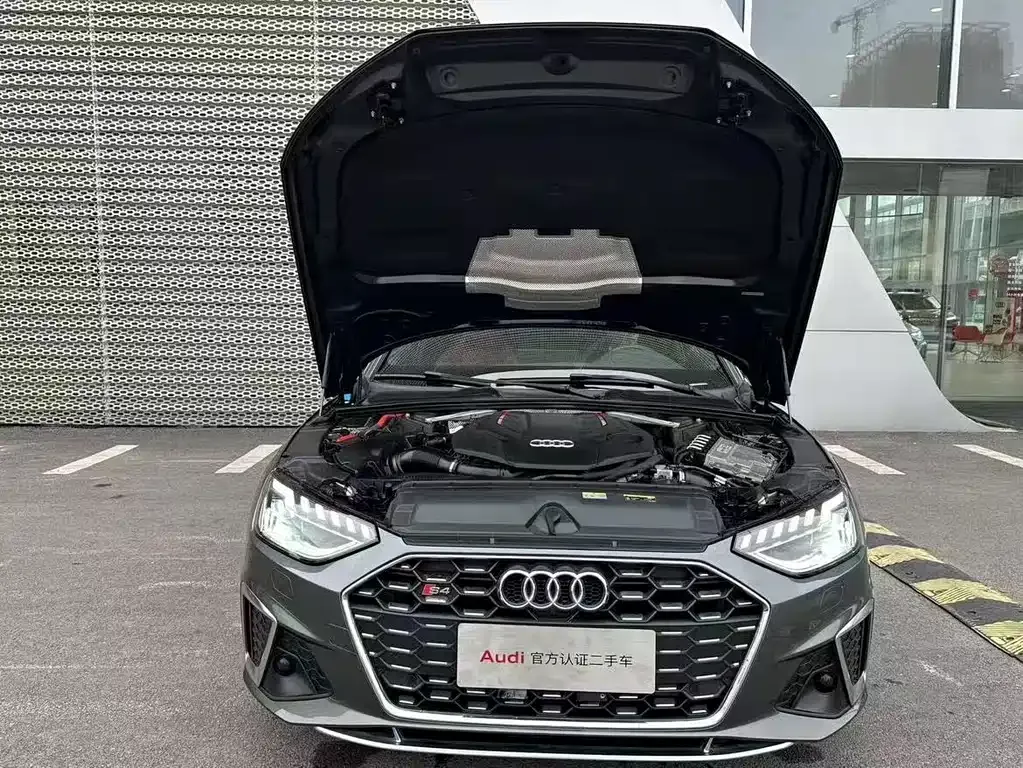 Audi S4 2021 из CN, фото 3