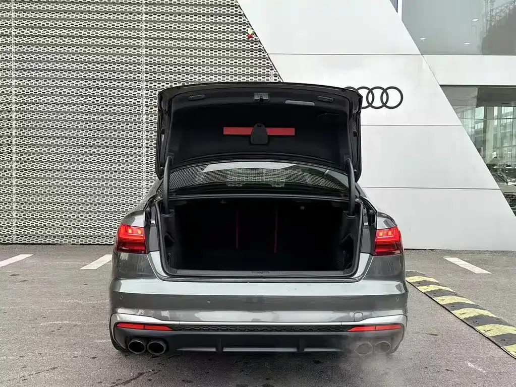 Audi S4 2021 из CN, фото 5