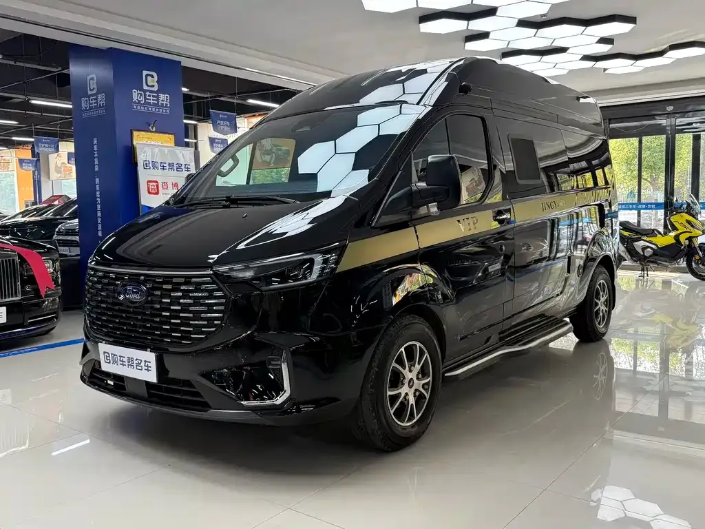 Ford Transit 2023 из CN, фото 1