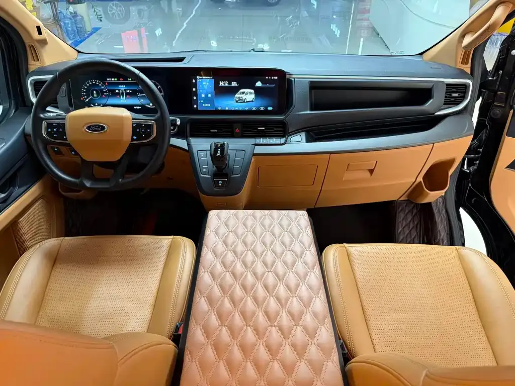 Ford Transit 2023 из CN, фото 5