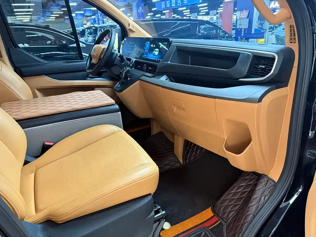 Ford Transit 2023 из CN, фото 6
