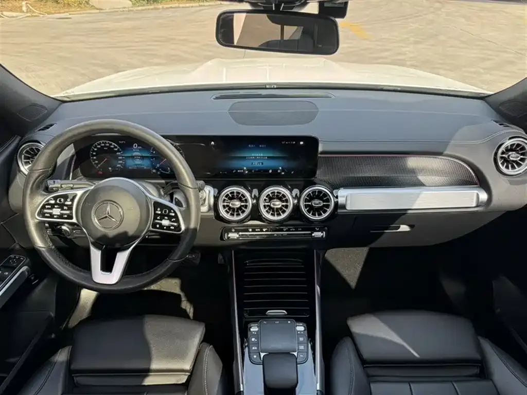 Mercedes-Benz GLB 2021 из CN, фото 8