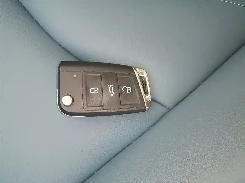 Volkswagen Tharu 2024 из CN, фото 9
