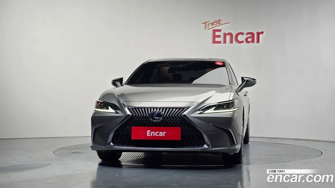 Lexus ES 2021 из KR, фото 3