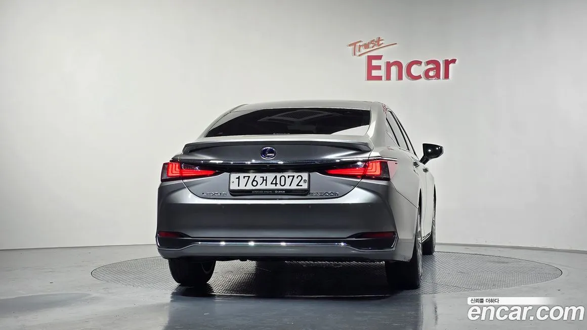 Lexus ES 2021 из KR, фото 4
