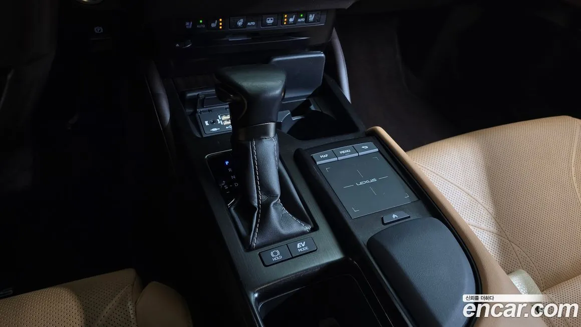 Lexus ES 2021 из KR, фото 9