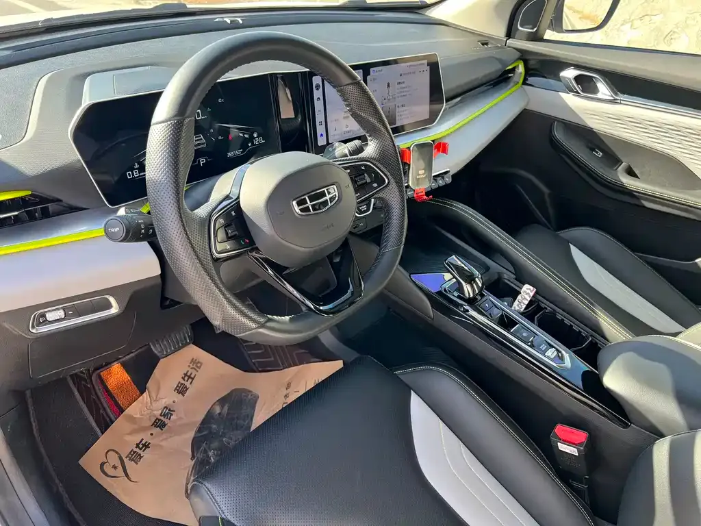 Geely Binyue 2023 из CN, фото 7