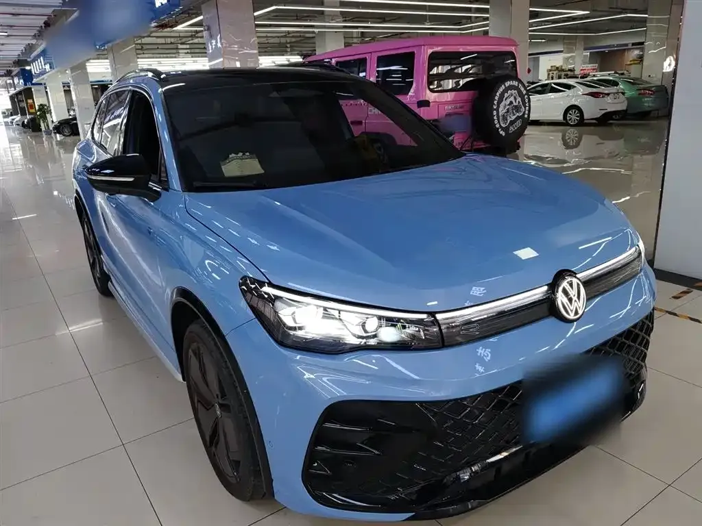Volkswagen Tiguan L 2024 из CN, фото 4
