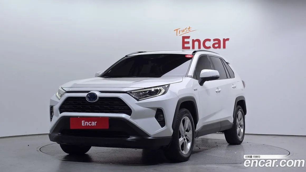 Toyota RAV4 2021 из KR, фото 1