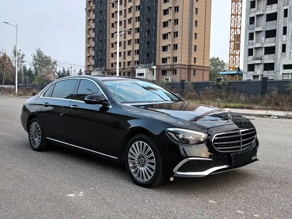 Mercedes-Benz E-Class 2023 из CN, фото 1