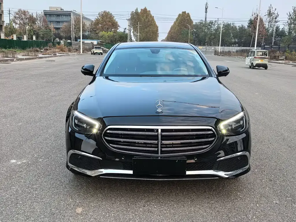 Mercedes-Benz E-Class 2023 из CN, фото 2