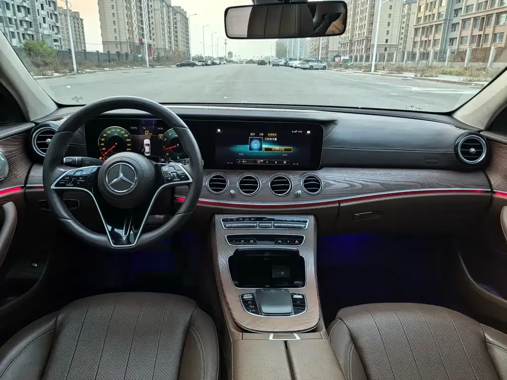 Mercedes-Benz E-Class 2023 из CN, фото 4