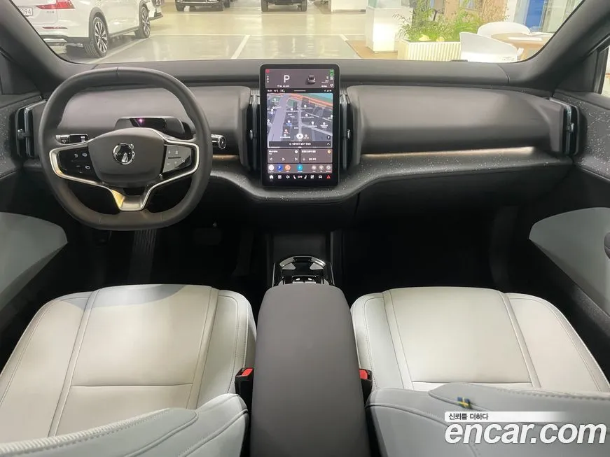 Volvo EX30 2024 из KR, фото 7