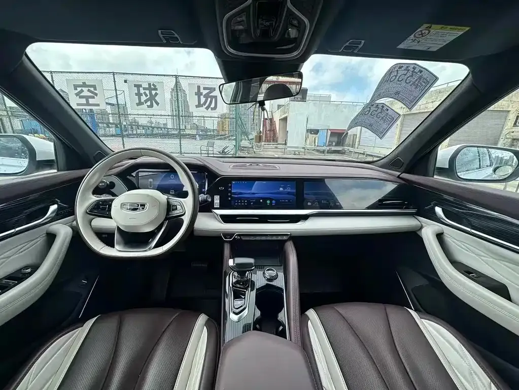 Geely Xingyue L — фото 10
