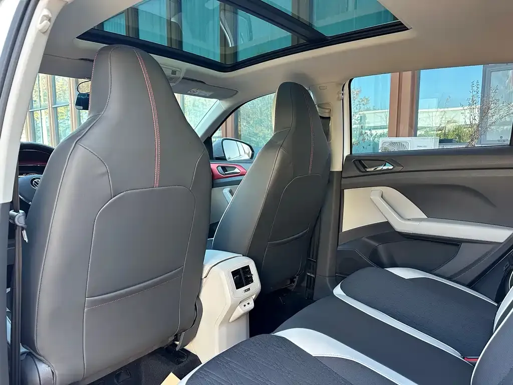 Volkswagen T-Cross 2022 из CN, фото 7