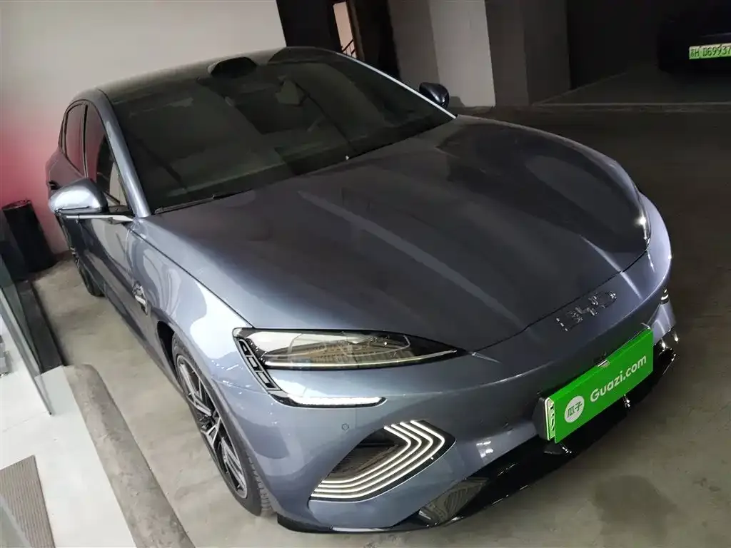 BYD Seal — фото 4