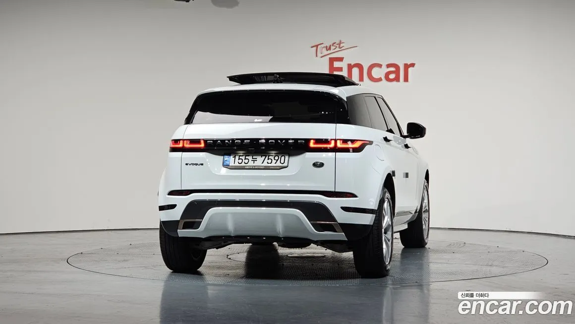 Land Rover Range Rover Evoque — фото 4