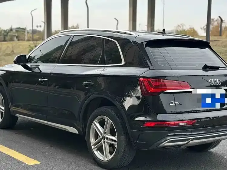 Audi Q5L 2023 из CN, фото 7