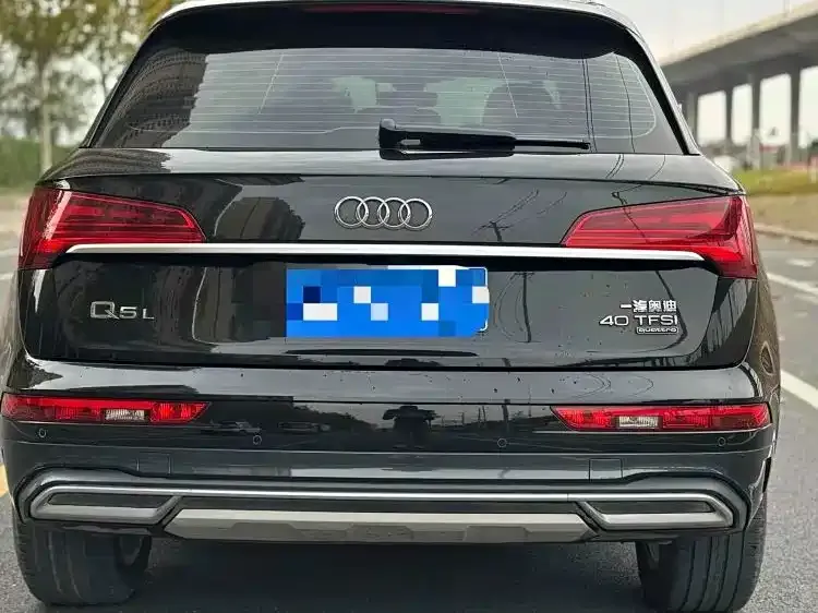 Audi Q5L 2023 из CN, фото 8